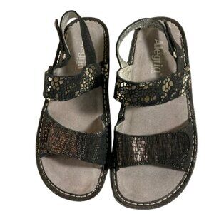 Alegria Sandals Black and Gold Leather Wedge Comfort Foot Bed EUC (sz 37) sz. 6